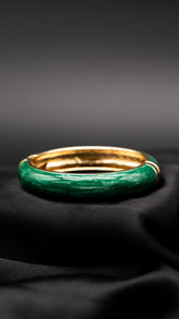 Evara Emerald Green Bangle